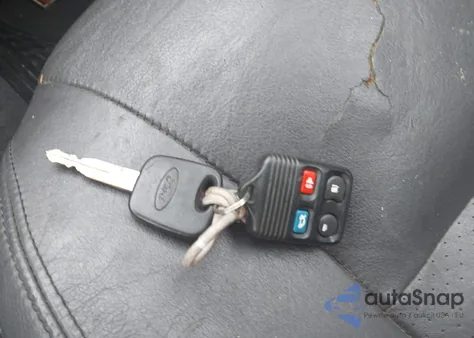 2004 Ford Mustang Gt z USA, uszkodzony, nr VIN 1FAFP42X24F129924